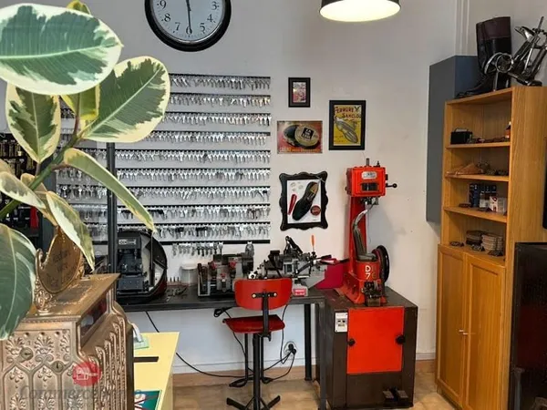 Commerce 39 m²