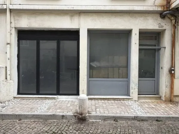 Local commercial 38 m²