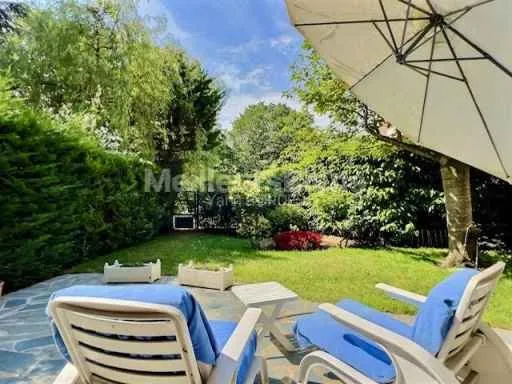 Appartement familial. Le Chesnay-Rocquencourt