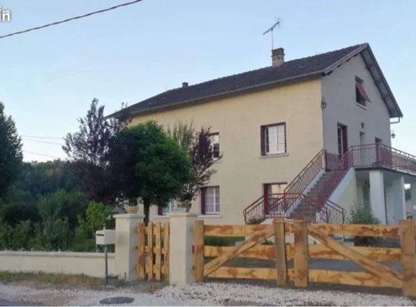 2 appartements ou grande maison individuelle 8-10 chambres
