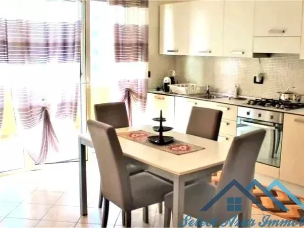 EXCLUSIVITE : Appartement 2 pièces avec balcon