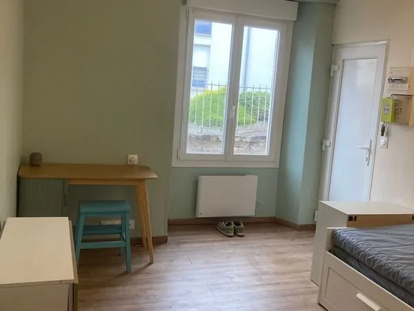 Studio 15 m2 meublée