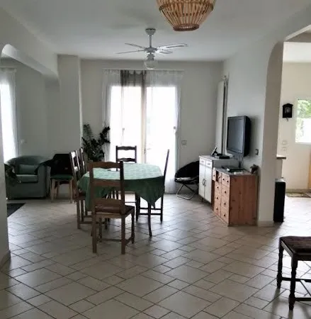 Maison 6 pièces 166 m²