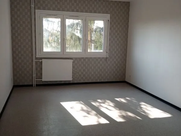 Location meublée T4 proche campus doua et INSA - 79 m² - Traversant Nord/Sud - 3 chambres - Idéal ét