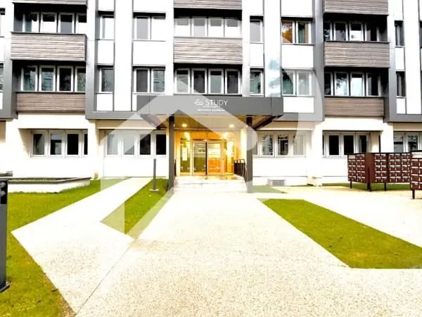 Studio 1 pièce 17 m²