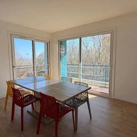 Bureau Bastia 100m² - Jusqu'à 11 collaborateurs