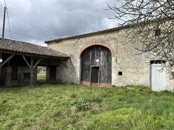 Maison en pierre 2 pièces 57 m²