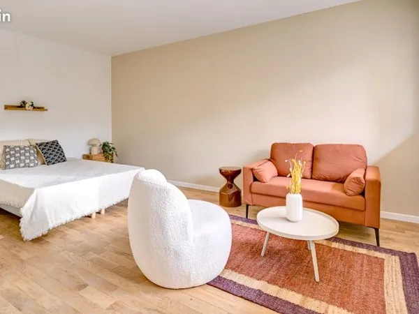 Studio 1 pièce 37 m²