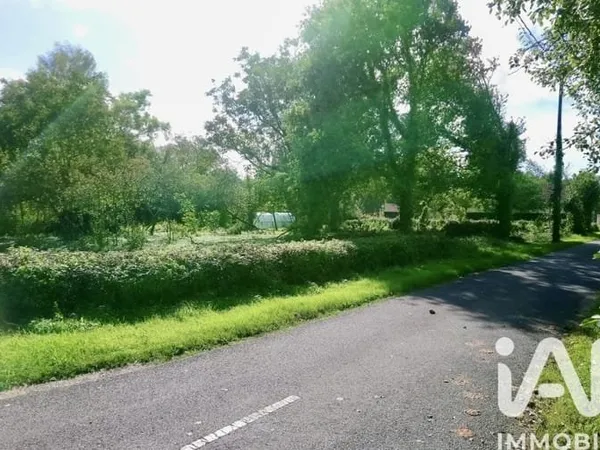 Terrain 2000 m²