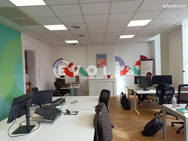 Bureaux 126 m²