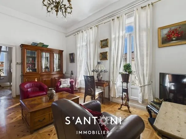 Appartement Haussmannien