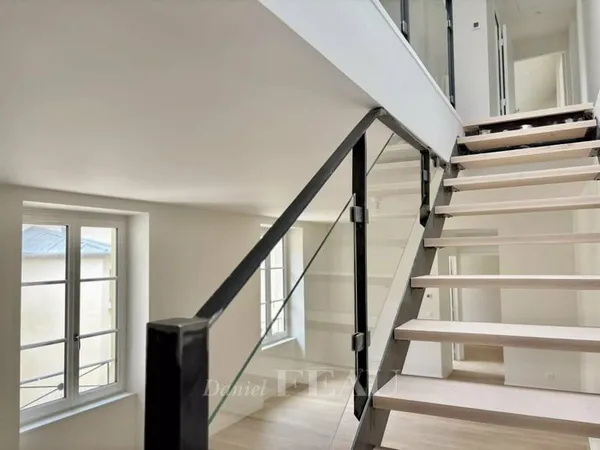 Saint-Germain-en-Laye, à 3 minutes du RER A, appartement familial 122 m² Carrez (148,25 m² au sol)