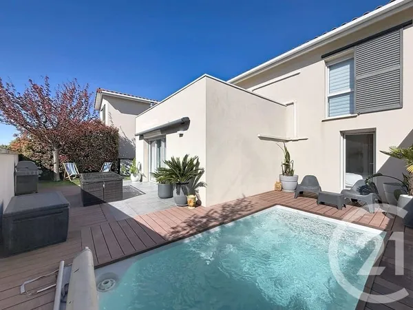 Maison 4 pièces 84 m²