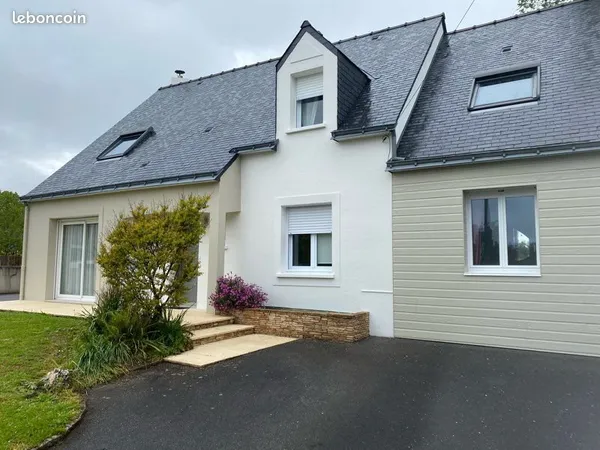 Maison familiale lumineuse - 180 m² - 4 chambres + bureau -- Secteur La Brosse - La Chapelle-sur-Erd