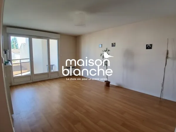 APPARTEMENT T3 - HYPER CENTRE PARTHENAY