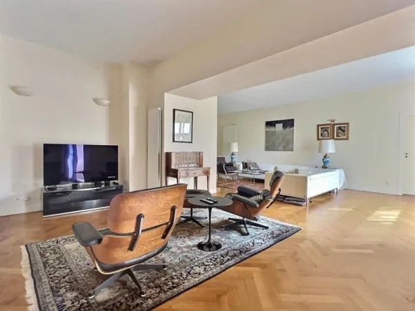 Maison de maître - 212.68M2 - 4 ares 33 - 4 chambres - Saint Avold - 360.000€