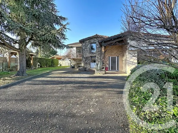 Maison 7 pièces 180 m²