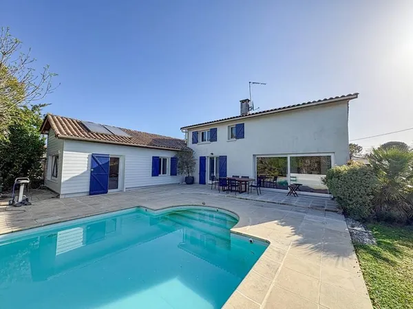 Charmante maison familiale ! - 4 chambres - Le Haillan 'Vignes de Bussac'