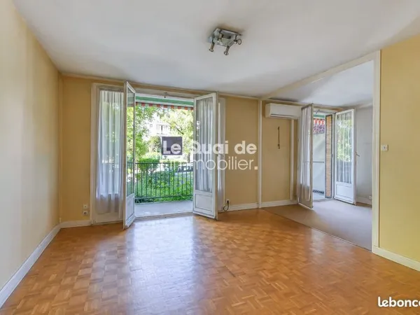 Appartement 5 pièces 93 m²