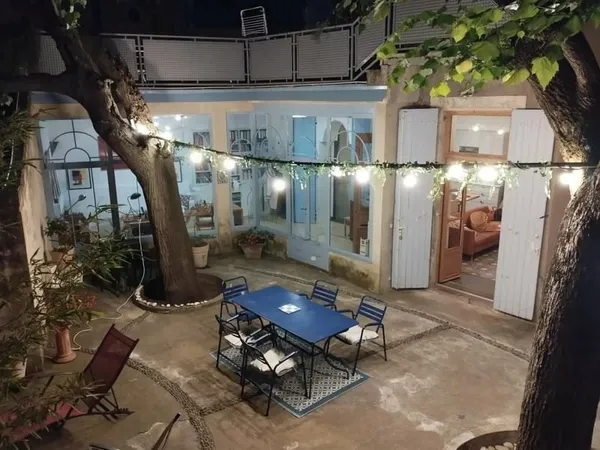 Appartement T5 de caractère aux beaux-arts