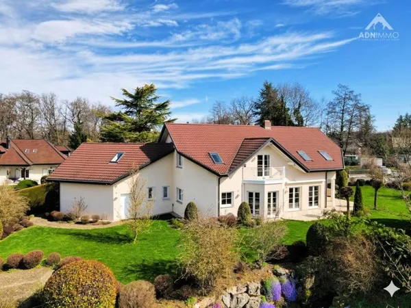 Maison de luxe 8 pièces 333 m²