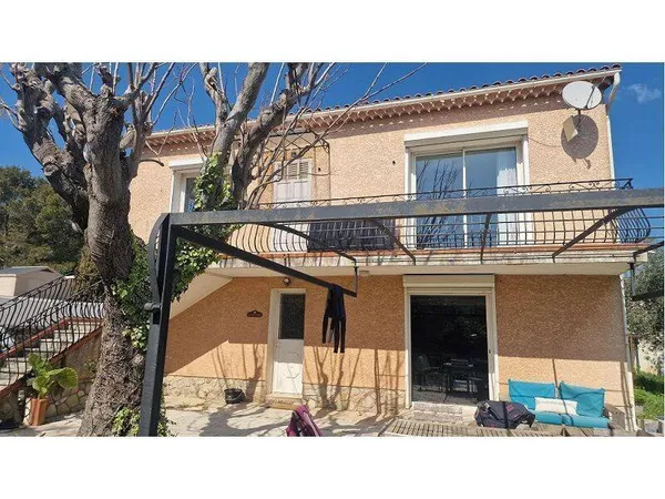 Villa 5 pièces 126 m²