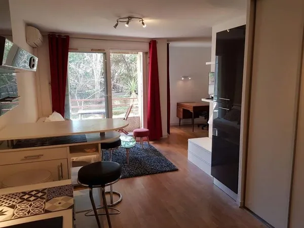 Location appartement proche Timone avec garage