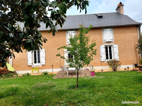 Maison de village avec jardin à louer en colocation