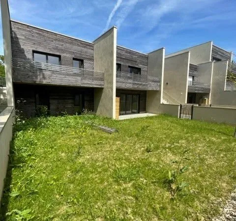 Appartement 5 pièces 94 m²