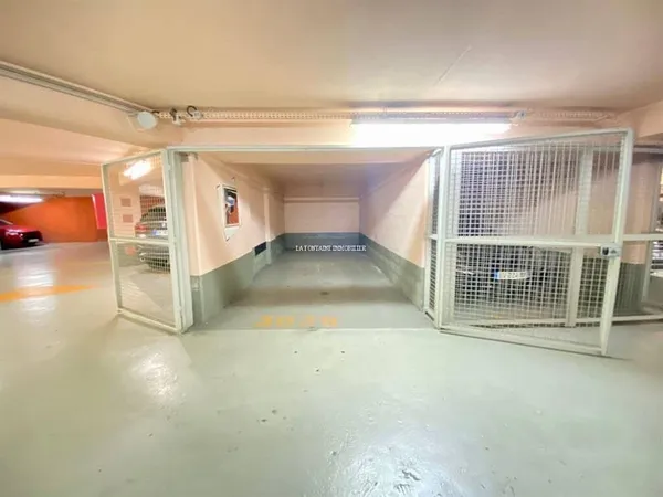 Parking 20 m²