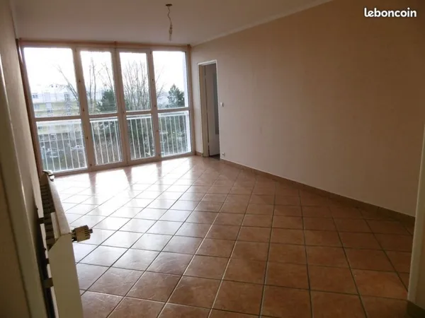 APLEMONT / CAUCRIAUVILLE, proximité caserne pompiers,Bel Appartement F3 / 75 000 Euros, à 5 minutes 