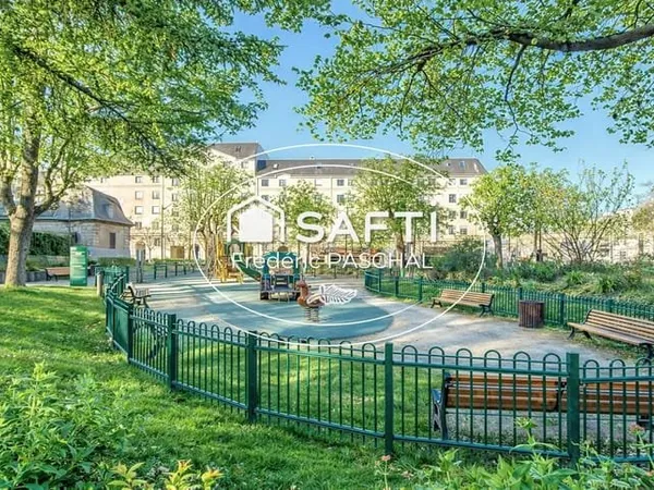 Appartement 89 m², 4 pièces - Cave + Parking - Centre-ville