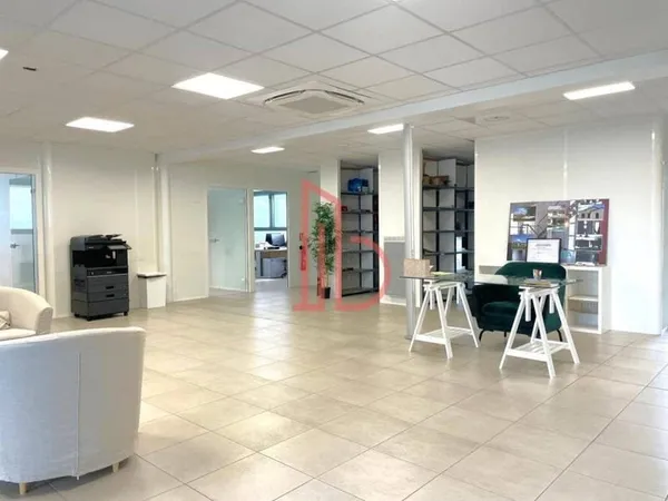 Bureaux 430 m²