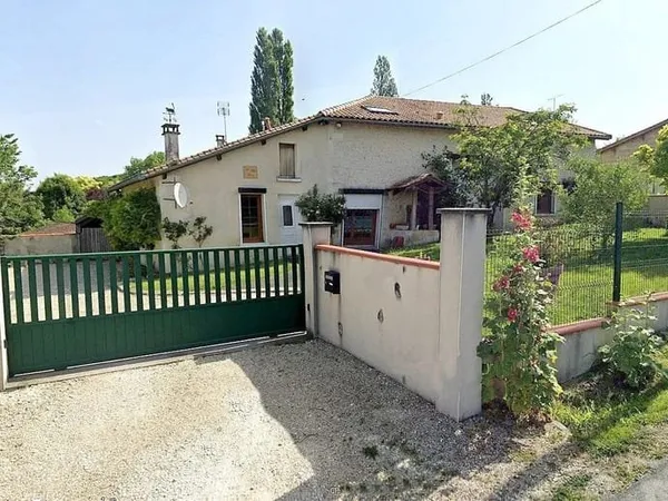 Secteur Chalais Agréable maison de 170 m²