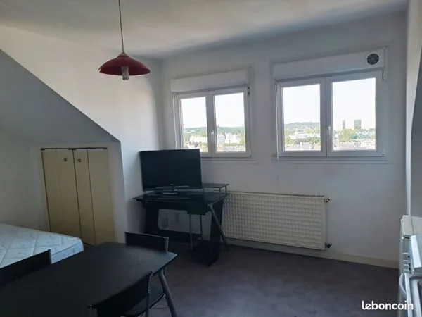 Studio meublé