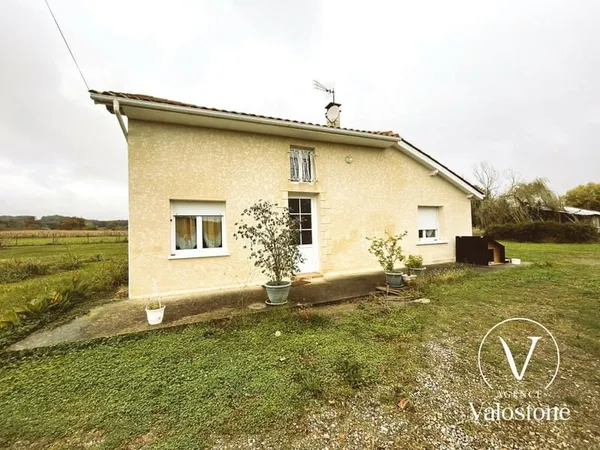Petite maison en pleine campagne
