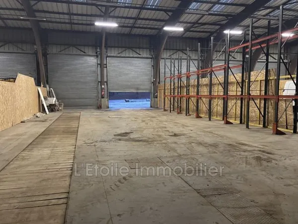 A LOUER : ESPACE de 150 m² MORTAGNE-AU-PERCHE