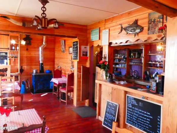 Murs ancien restaurant