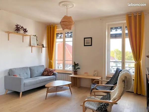 Appartement meublé de 45 m² - Proche Place Guichard