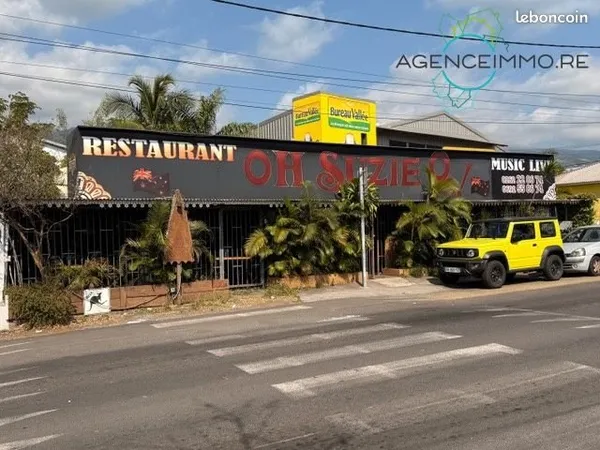 Local 270 m² Possession