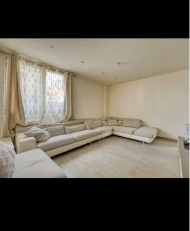 Souplex de charme à Nanterre
