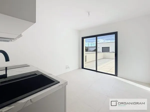 AJACCIO - BALEONE - T2 NEUF - 31.02 m²