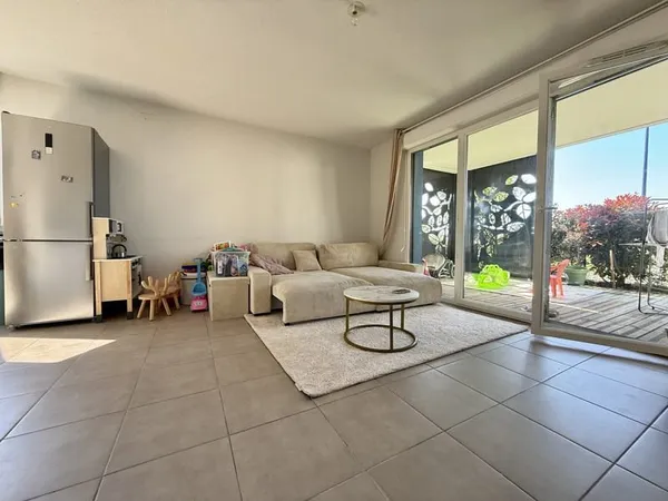 Exclusivité : Seysses - Grand appartement T2 50m2 avec jardi
