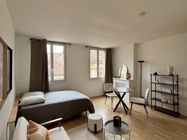 Appartement 1 pièce Bordeaux Saint Pierre - Hyper centre