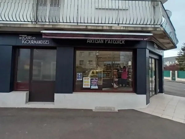 Immeuble commercial boulangerie