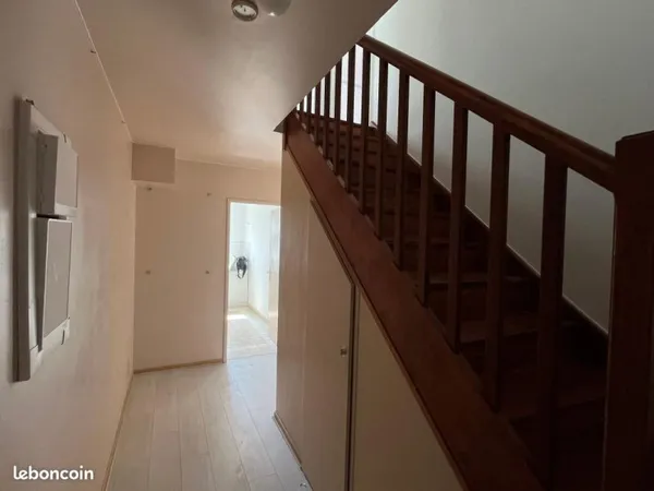 Appartement 4 pièces 82 m²