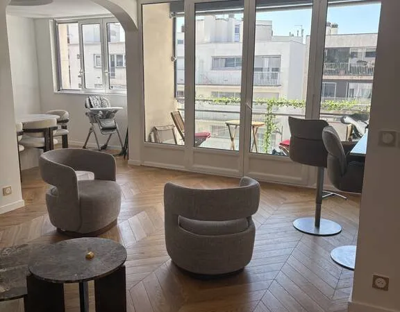 Appartement 5 pièces 122 m²