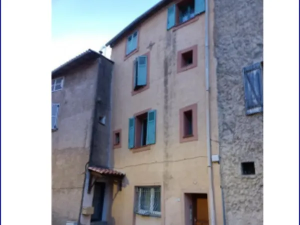 centre historique de draguignan 2 immeules de rapports