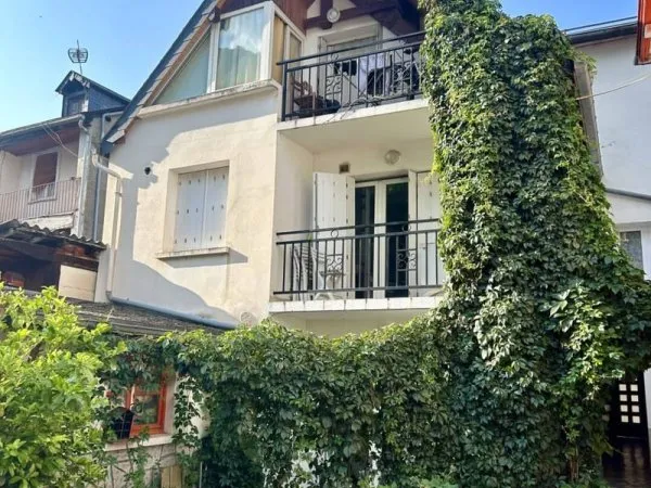 Immeuble 400 m²