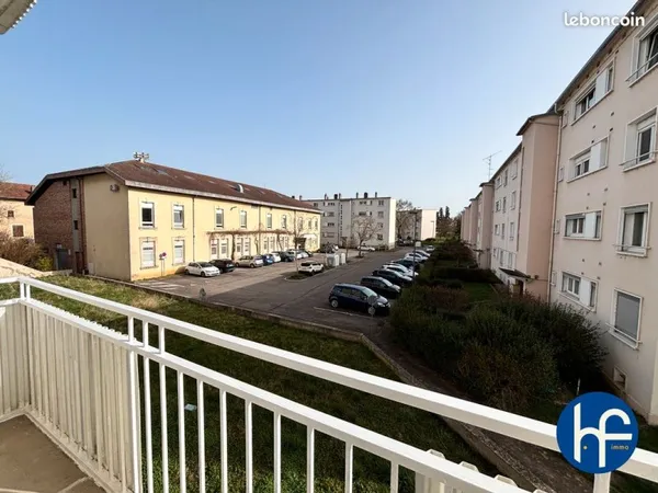 Appartement T4 dans petite copropriété